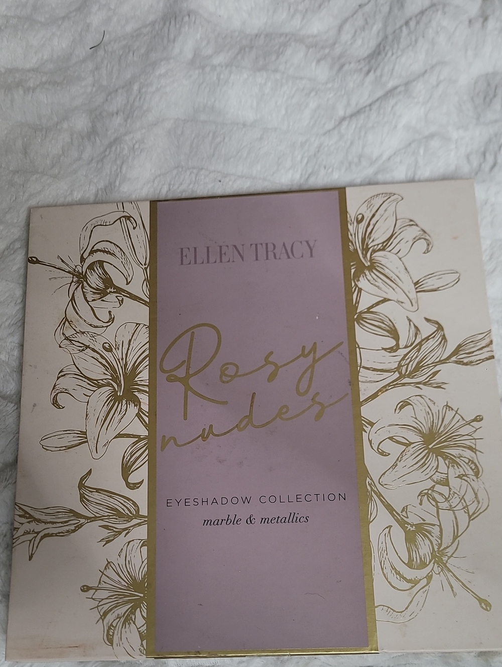 Ellen Tracy Rosy Nudes Eyeshadow Palette - Mauve Pink & Gold Accents